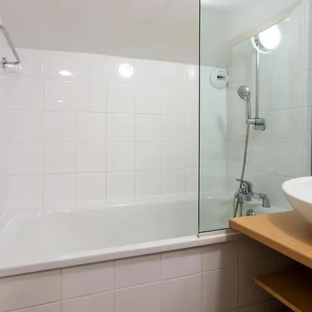 Apartment Plagne Lauze - Maeva - 4 Personnes - Selection Mae-9203 *